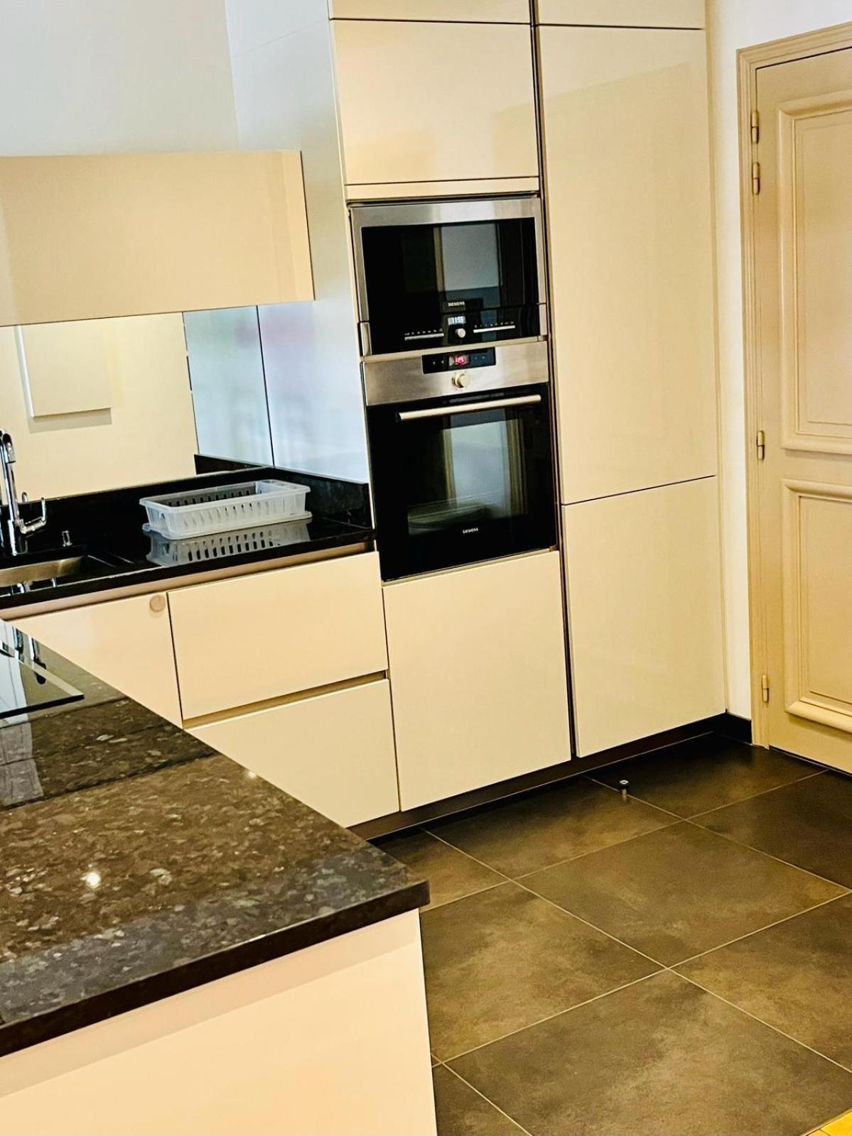 Golden Triangle 2Br/2Ba Apartment Cannes Ngoại thất bức ảnh