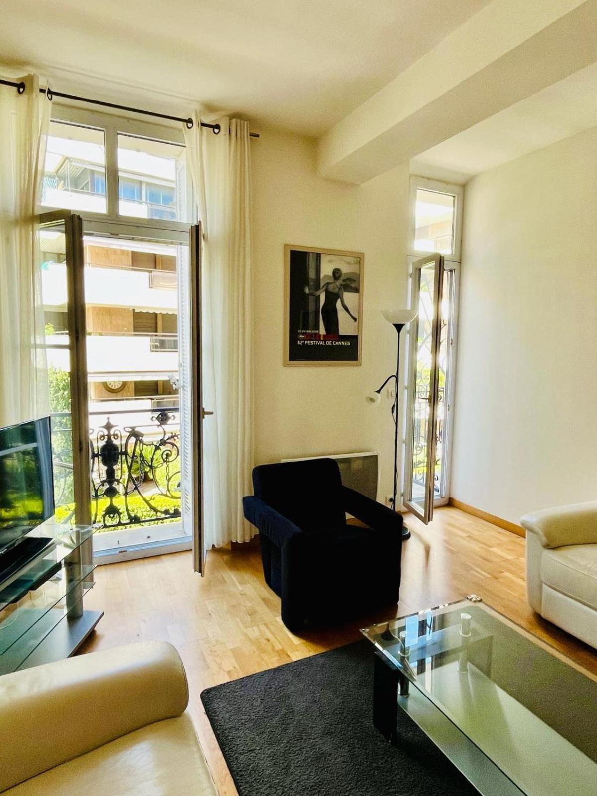 Golden Triangle 2Br/2Ba Apartment Cannes Ngoại thất bức ảnh