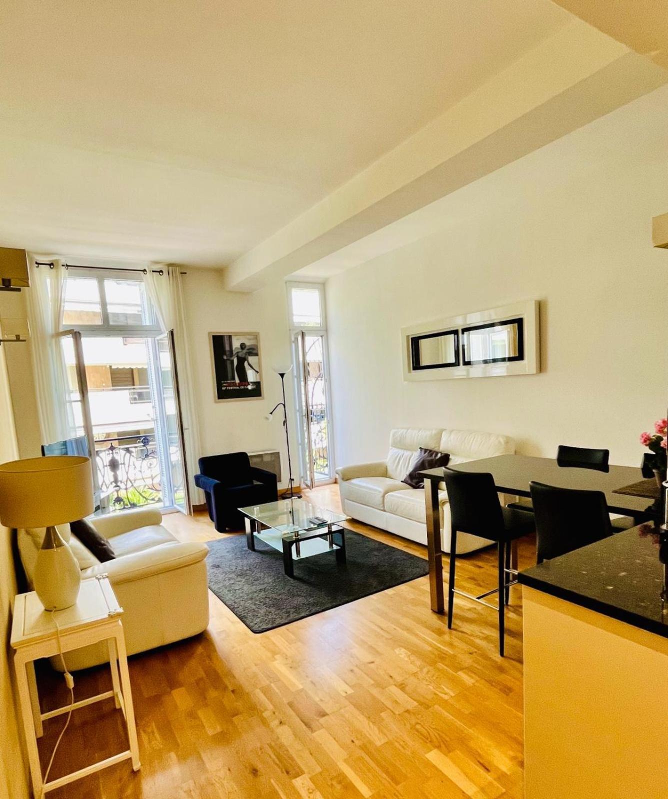 Golden Triangle 2Br/2Ba Apartment Cannes Ngoại thất bức ảnh